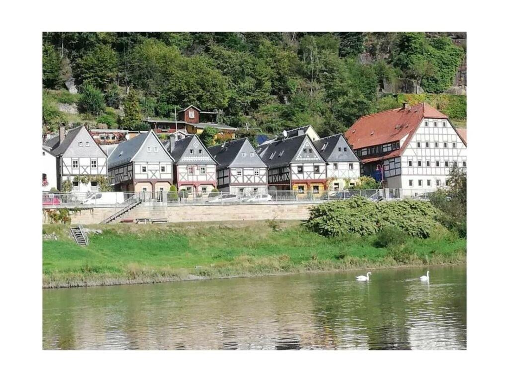 Apartment On The Edge Of Town Comfortable Vacation *